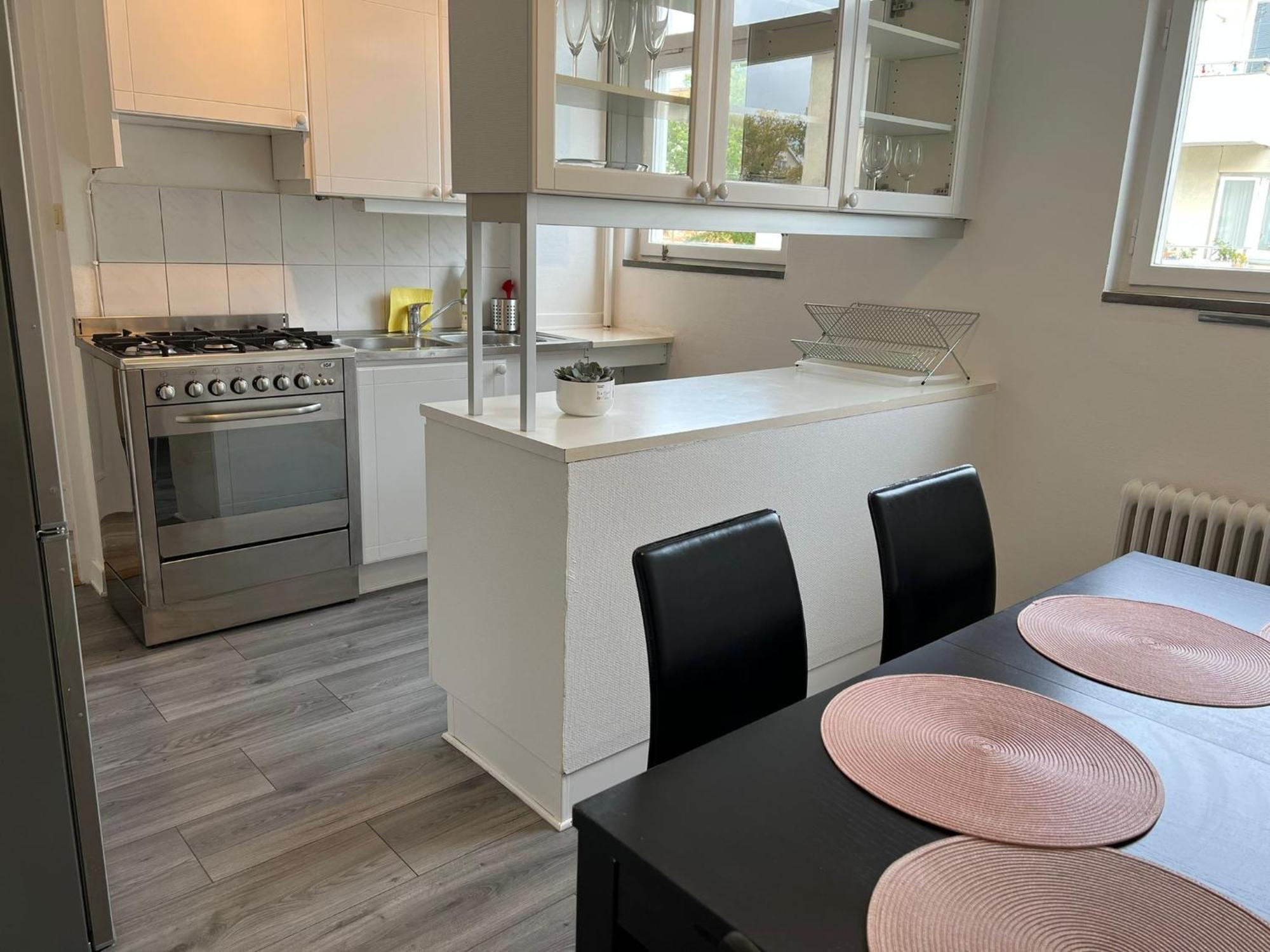 Flatin Erbjuder Laegenheter I Soedra Stockholm Apartment Luaran gambar