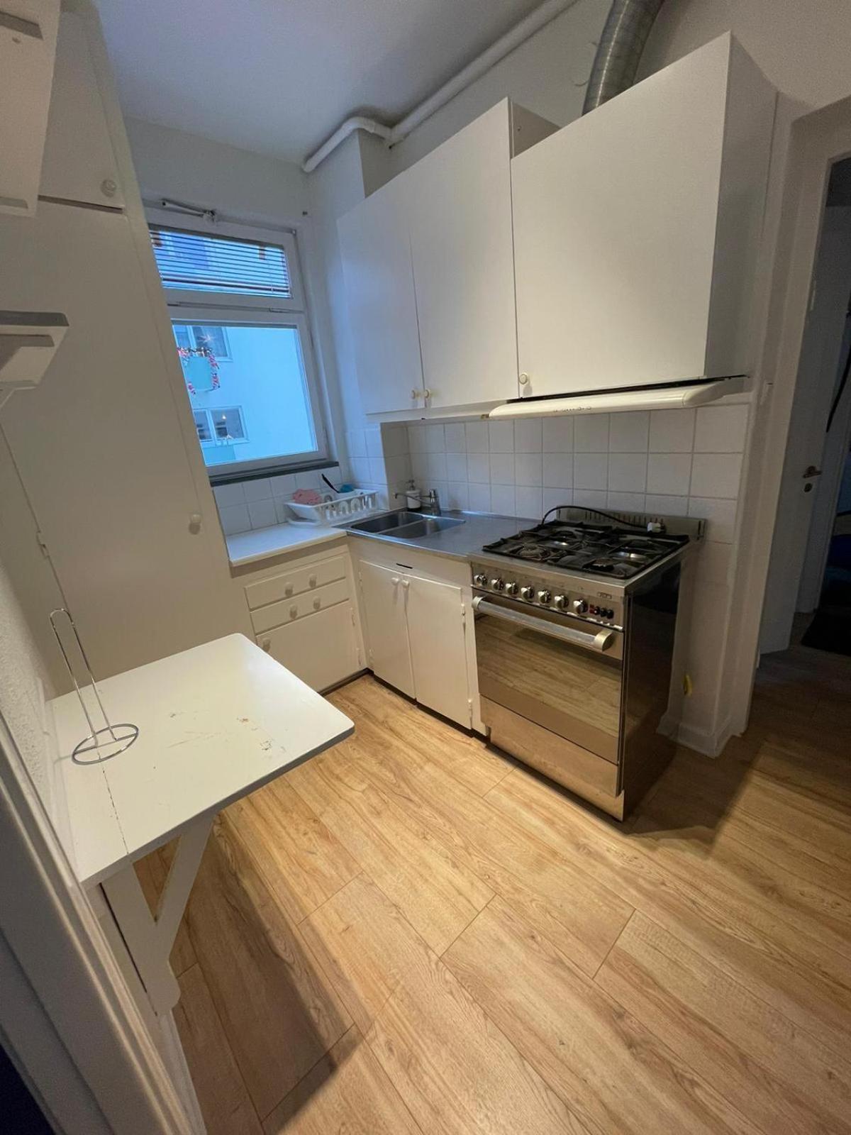 Flatin Erbjuder Laegenheter I Soedra Stockholm Apartment Luaran gambar